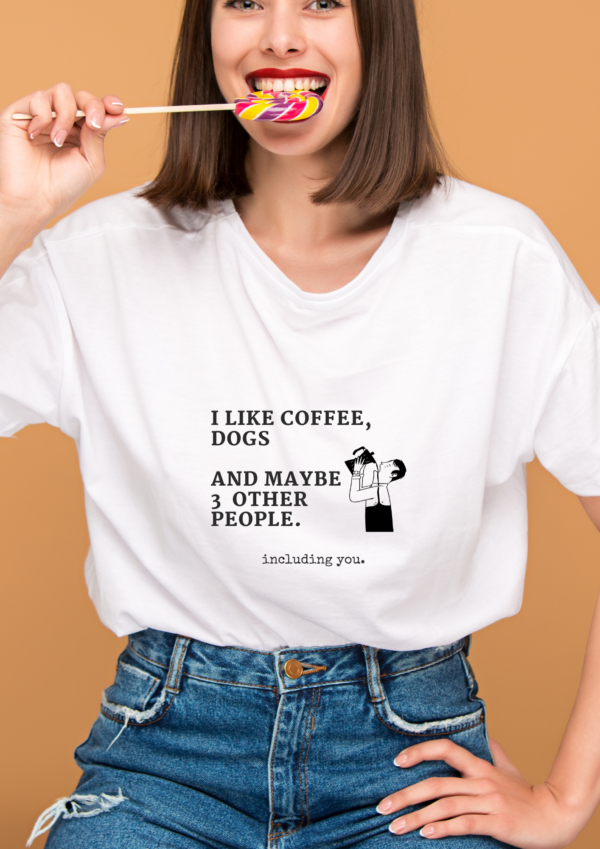 Black Giraffe T sark i like coffee dogs and maybe 3 other people